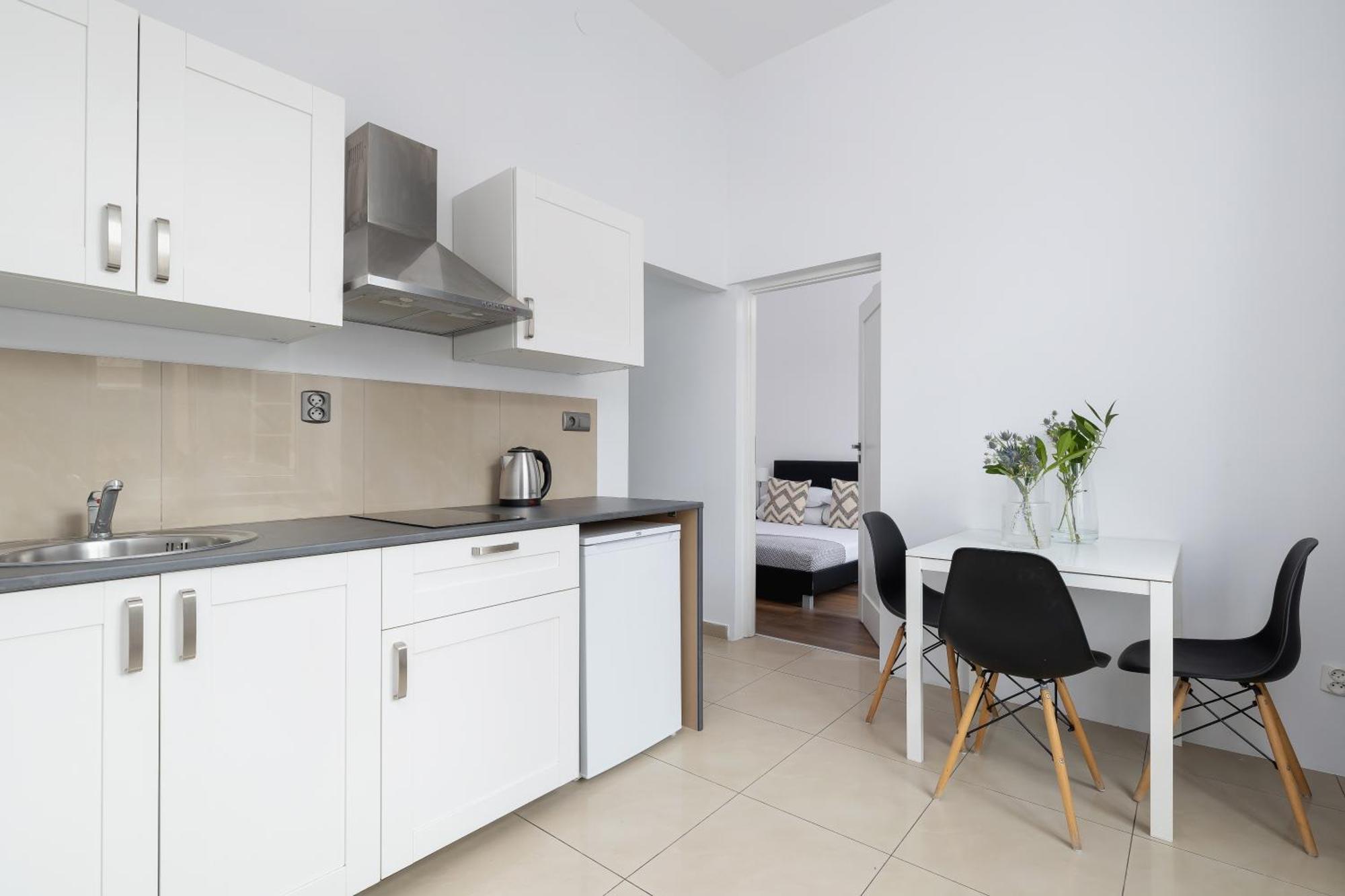 2-Bedroom Apartment - Dluga 65 Street Краков Экстерьер фото